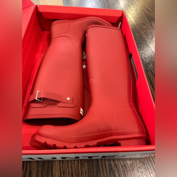 Hunter Military Red Original Tall Rain Boots - Picture 4 of 5